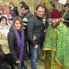 ჯვრის აღმართვა ყოვლადწმიდა ღვთისმშობლის მიძინების ტაძარზე